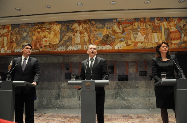 Hrvaški premier Zoran Milanović, predsednik DZ Janko Veber in slovenska premierka Alenka Bratušek