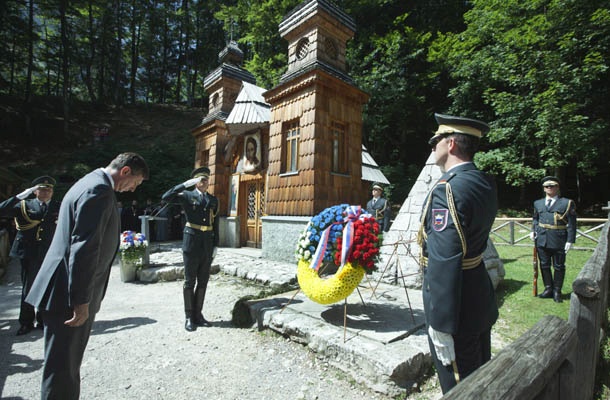 Ob Ruski kapelici nas združuje želja, da se ne bi ponovile grozote 20. stoletja in nas nihče več ne bi potegnil v vojno eden proti drugemu.
