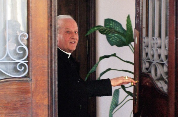 Rode je današnji narok zaradi obveznosti predčasno zapustil, je pa ob odhodu s sodišča dejal, da je v tožbo šel, ker verjame, da živimo v pravni državi.