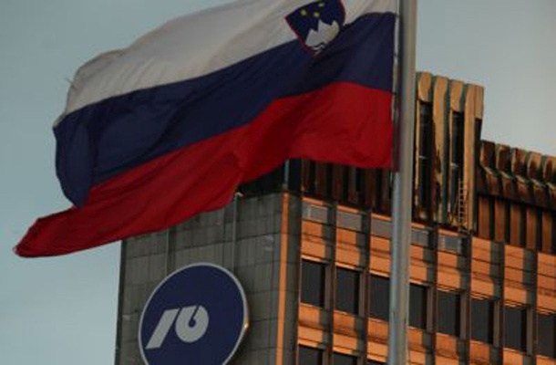 To bo velik problem za Slovenijo. Ali bomo te teste delali dvakrat? se je vprašal Mojmir Mrak.