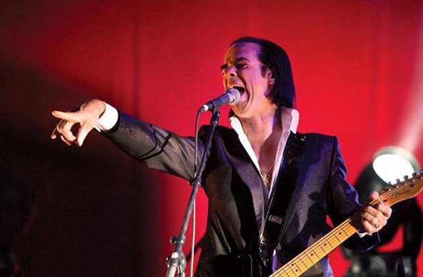 Nick Cave, z The Bad Seeds ali brez njih, je v teh krajih vedno rado viden in slišan gost.