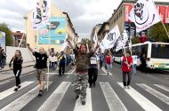 5. Vseslovenska ljudska vstaja - dan upora proti tiraniji neoliberalizma