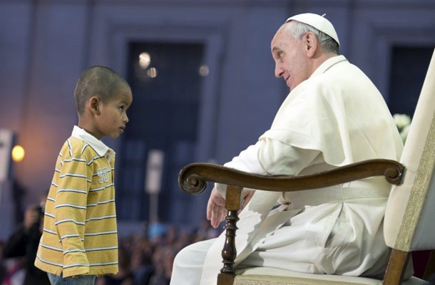 »Kako rad bi imel cerkev, ki je revna in za revne,« je dejal Frančišek kmalu potem, ko je bil izvoljen za papeža. 