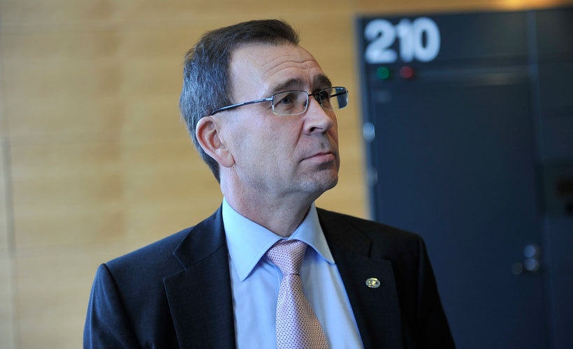 Finski tožilec Jukka rappe: Glede na to, da gre za težek primer, v katerem so prevladovali posredni dokazi, nas ne preseneča, da želi prvostopenjsko sodišče obtožbe zavreči.