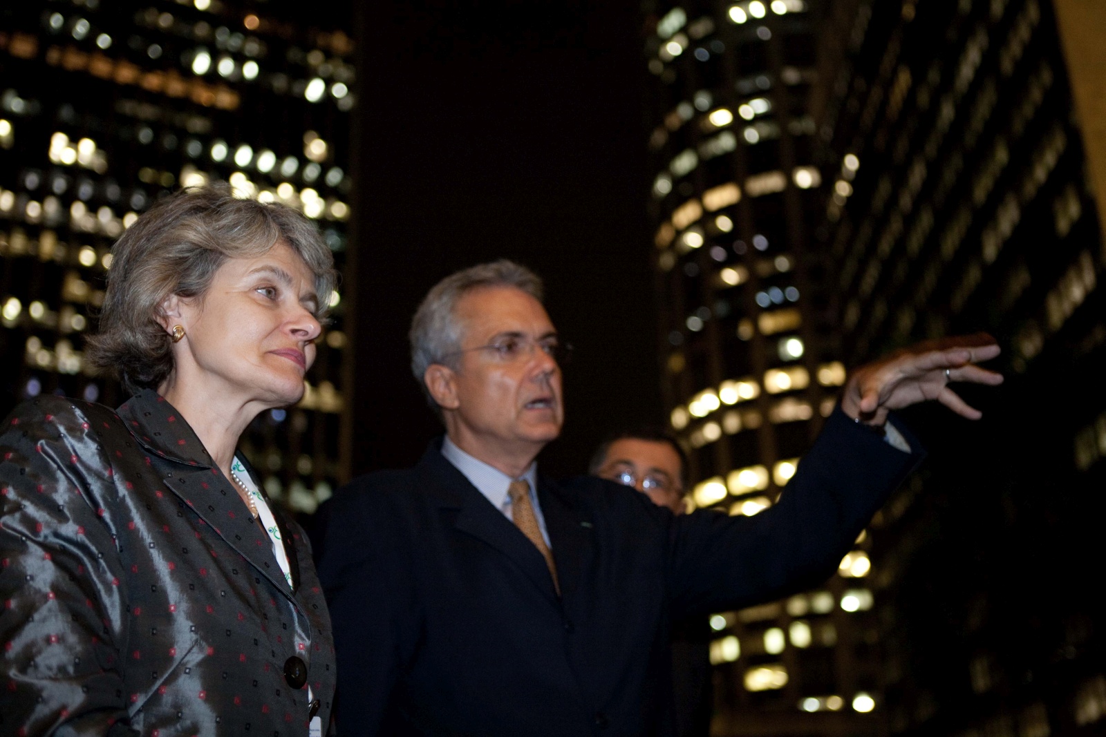 Irina Bokova (levo) ...
