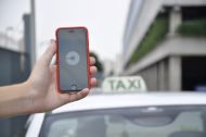V Uberju se kopičijo problemi in odstopi