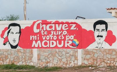 Slogan predvolilne predsedniške kampanje takoj po Chavezovi smrti: »Chavez, prisegam, da bom volil Madura.«