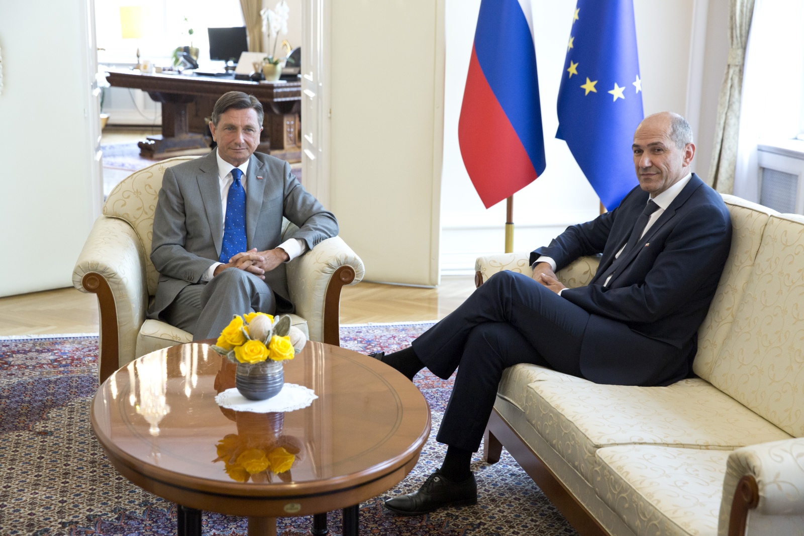 Pahor bo premiersko mesto ponudil Janši