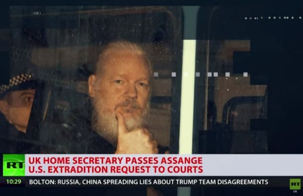 Aretacija Juliana Assangea