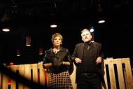 Komična drama o partnerskih in prijateljskih odnosih